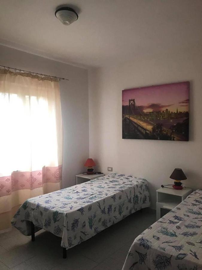 Casa Antony Vila San Teodoro  Exterior foto